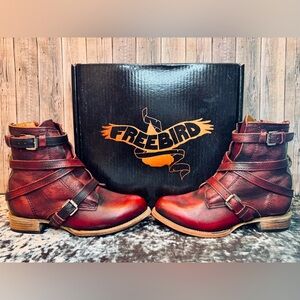 Freebird RAINE leather ankle bootie in Wine- Size 9